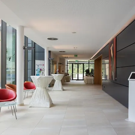 & Seminarkultur An Der Donau Ξενοδοχείο 4*