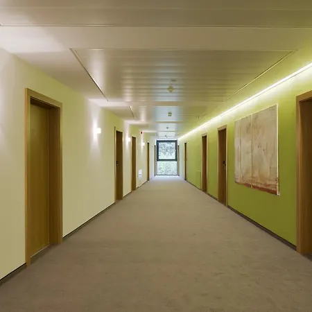 & Seminarkultur An Der Donau Hotel Wesenufer
