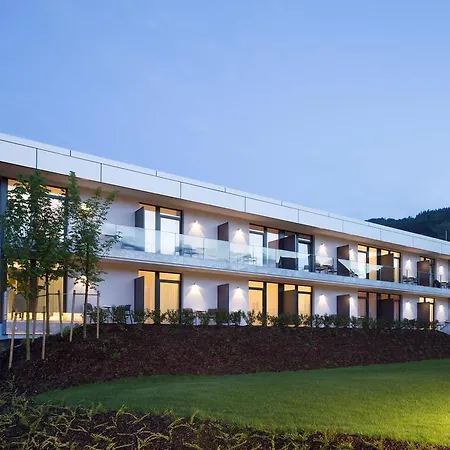 Hotell & Seminarkultur An Der Donau 4*