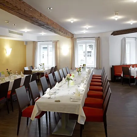 Hotel & Seminarkultur An Der Donau