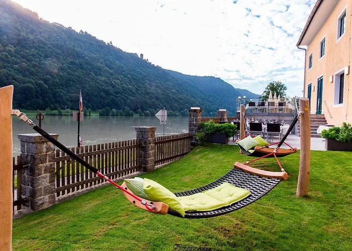 & Seminarkultur An Der Donau 4*