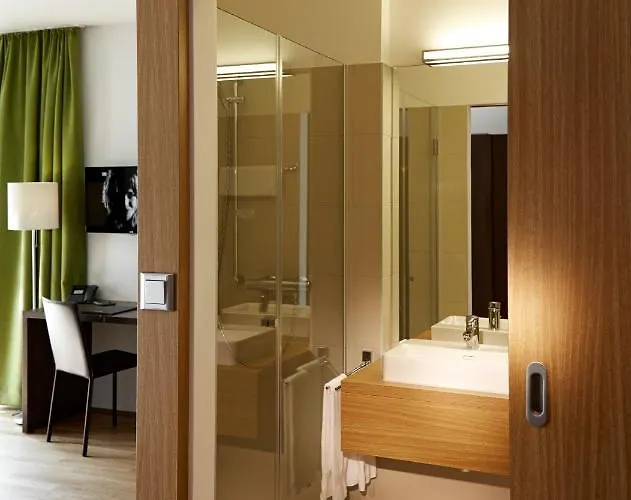 & Seminarkultur An Der Donau Wesenufer