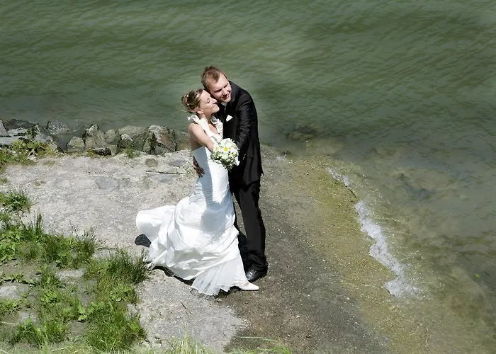 & Seminarkultur An Der Donau Otel Wesenufer