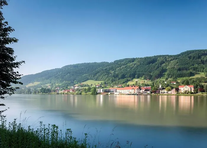 Ξενοδοχείο & Seminarkultur An Der Donau Wesenufer